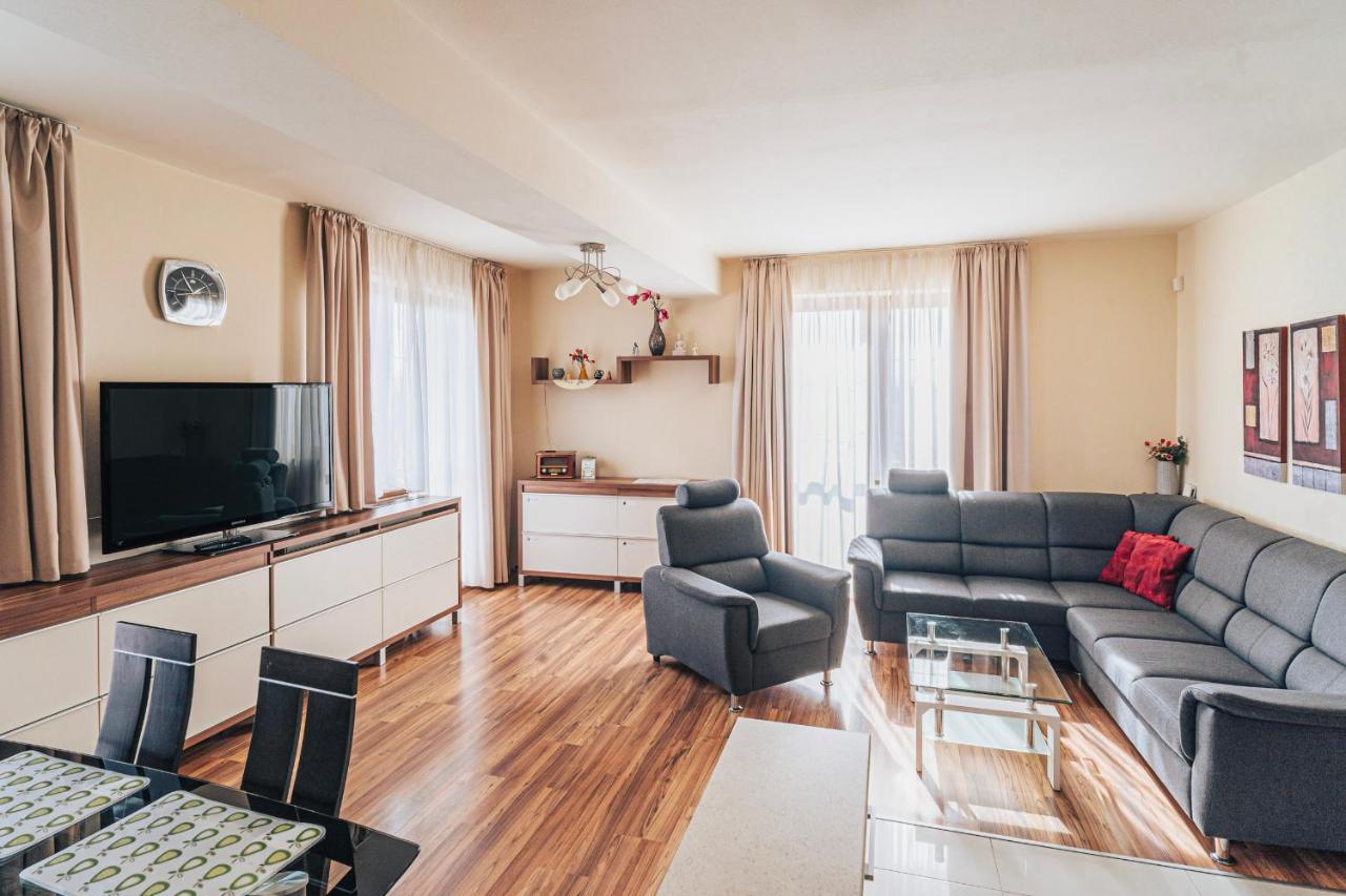 Apartman Nelka - Velka Lomnica Eksteriør billede